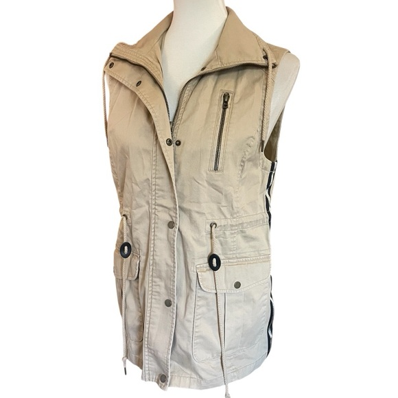 Daytrip Military Utility Tactical Vest - Picture 6 of 15